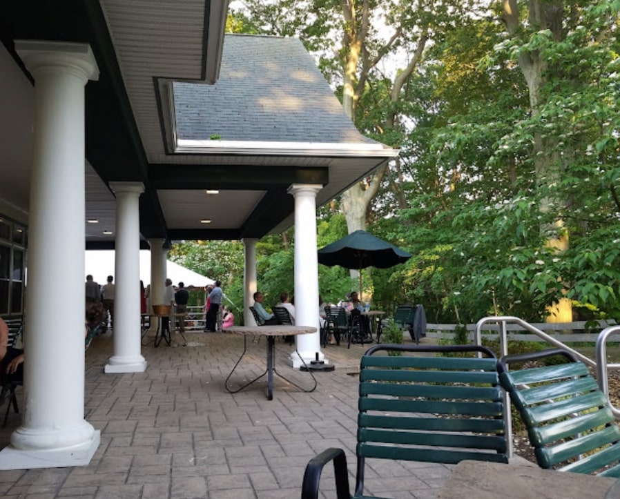 Pub at the Durand Eastman Golf Course